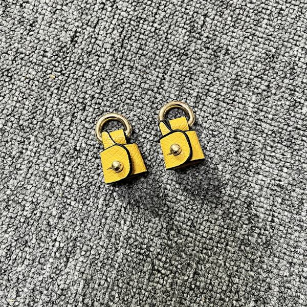 Nahkahihna Käsilaukku Vyöt KELTAINEN SOKI KELTAINEN SOKI Yellow Buckle