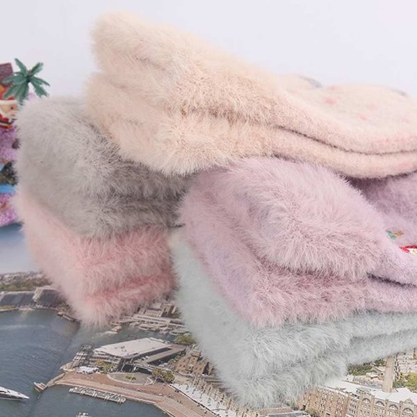 Vinterhandskar Stickade vantar Snowman Fluffy Touch Screen pink