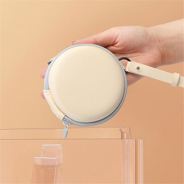 Vikbart case Case solglasögonfodral Dragkedja Beige