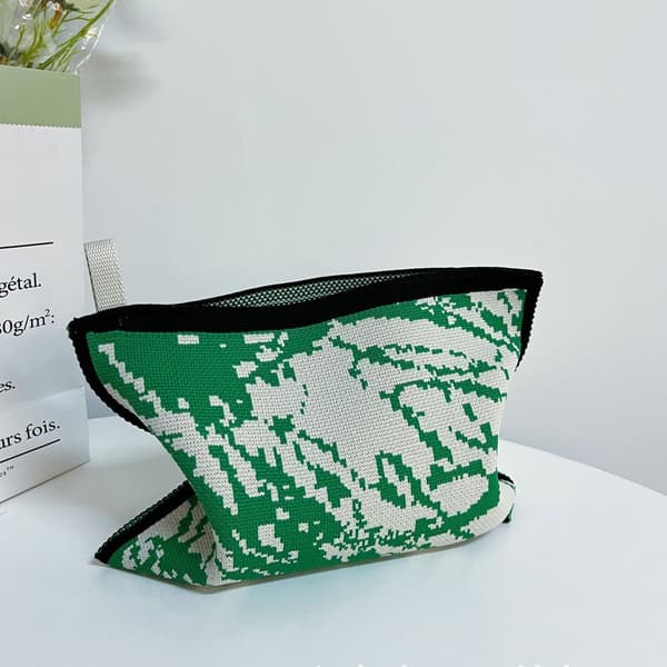 Stickad vävnadspåse Tissue Box 4 4 4