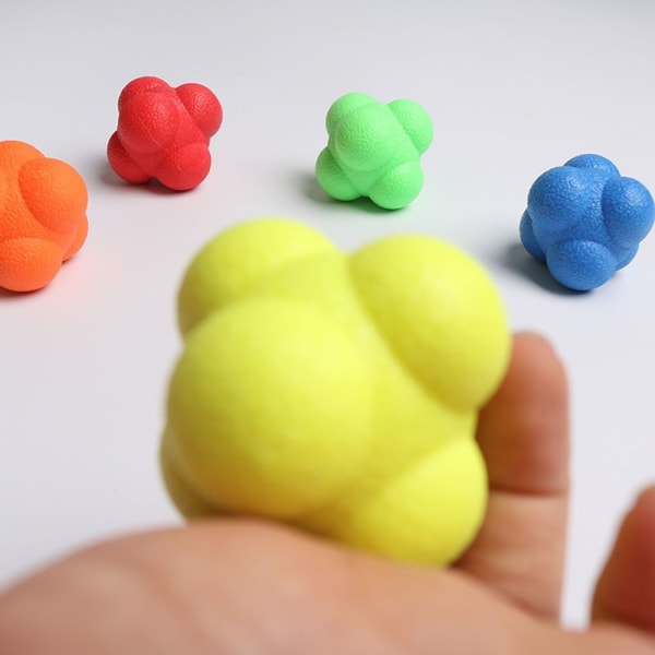 Hexagonal bollträning reaktionsboll med oregelbunden riktning Color Random