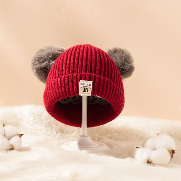 Stickade mössor Beanie Mössa RÖD red