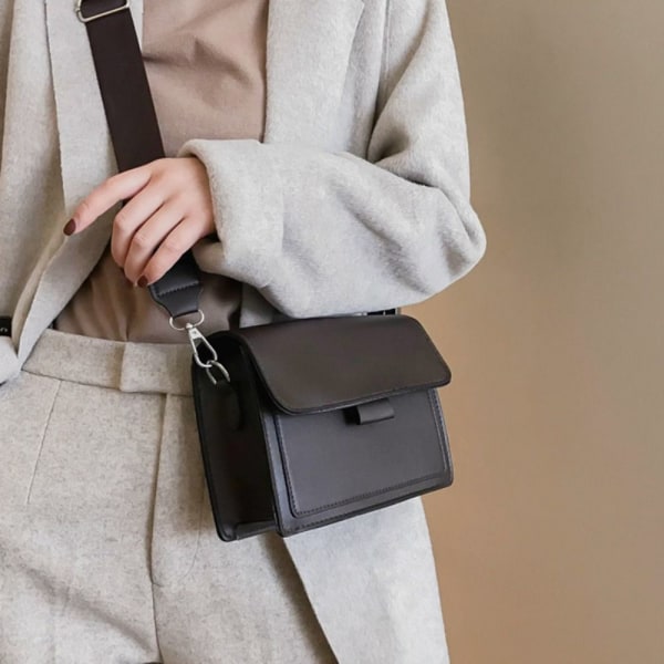 Crossbody Bag Sling Axelväska MÖRKBRUN dark brown