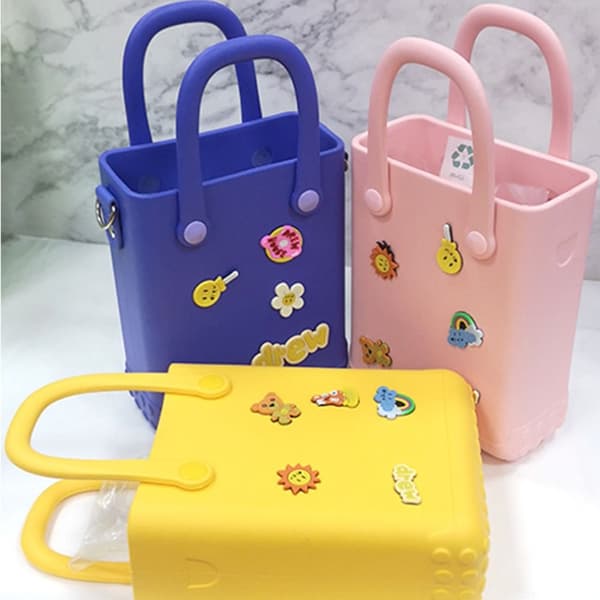 Cave Dot Handväska Jelly Beach Bag BLÅ blue
