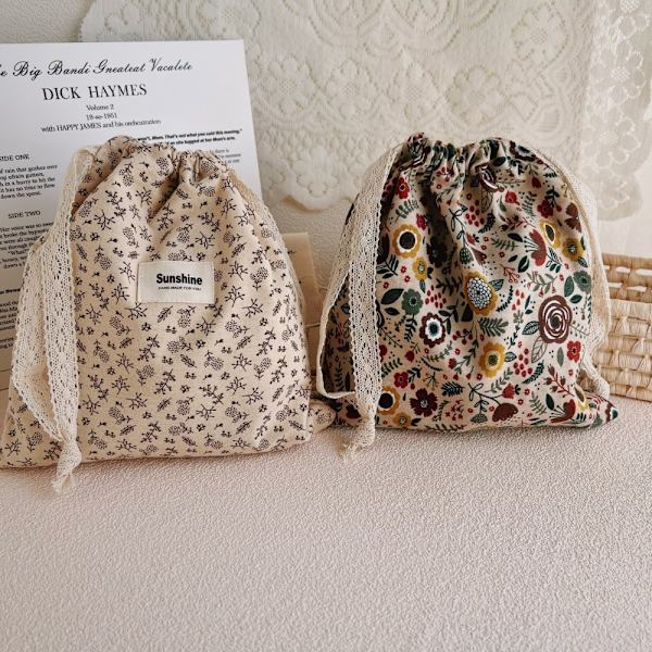 Mommy-taske med blomstertaske til pusletaske D D D