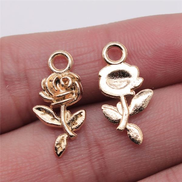 120 kpl Charms Rose Charms -kukkariipuksia SET