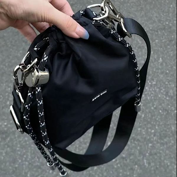 Modetaske diagonal nylontaske enkelt skulder