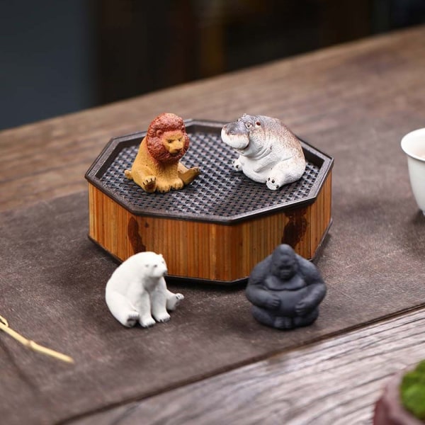 Tea Pet Tea Figurine 4 4 4