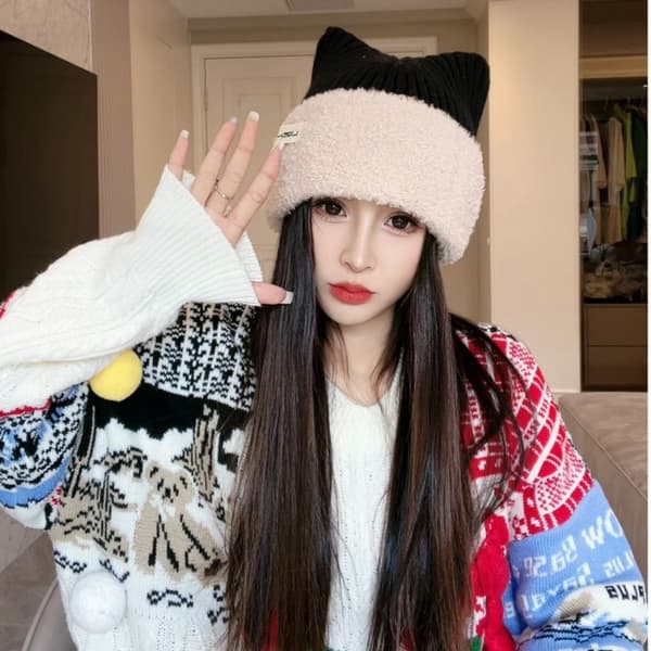 Cat Ear Hat Stickad mössa BEIGE beige