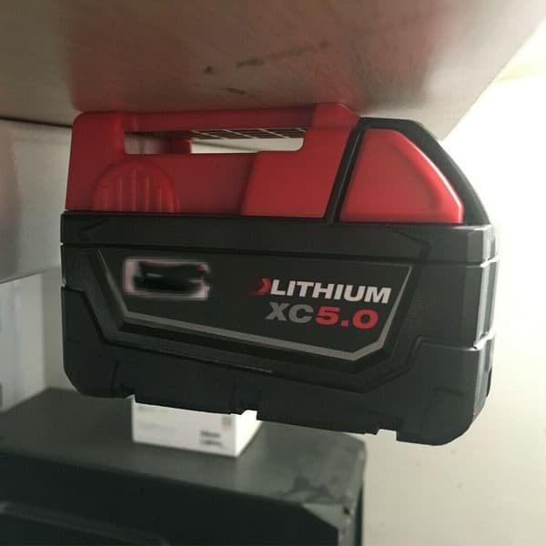 Batterihållare Montering Dockhållare RÖD Red