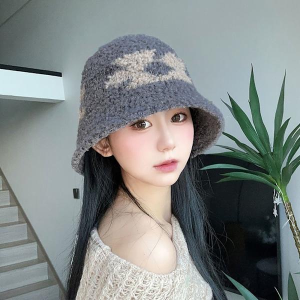 Strikket hue plyshue 5 5 5
