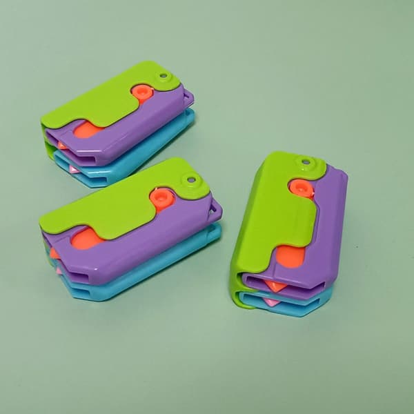 Gravity Porkkana Lelu Push Card Pieni Lelu B B B