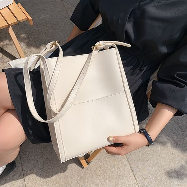 Axelväskor Dam Handväska KHAKI khaki