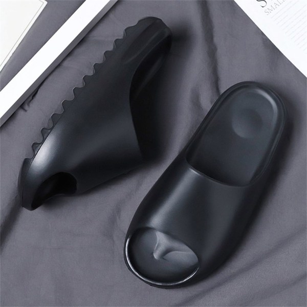 Pute Slides Sandaler Ultra-myke tøfler black 44-45