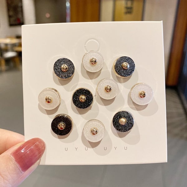 Knapp Brosje Perle Rhinestone Button 07 07 07