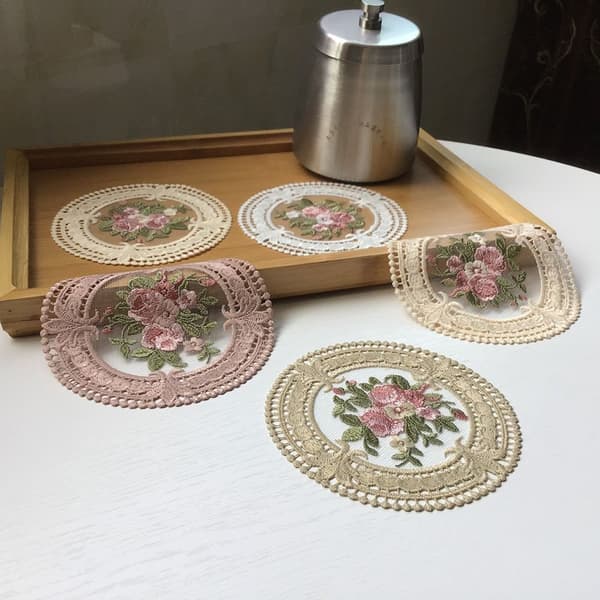 Spetsunderlägg isoleringsmatta 3 3 3