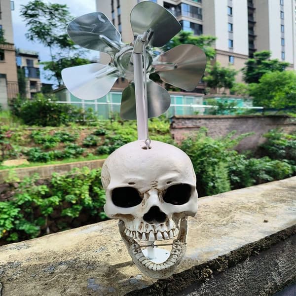 Skull Vindspinner Vindsnurrer HVIT white