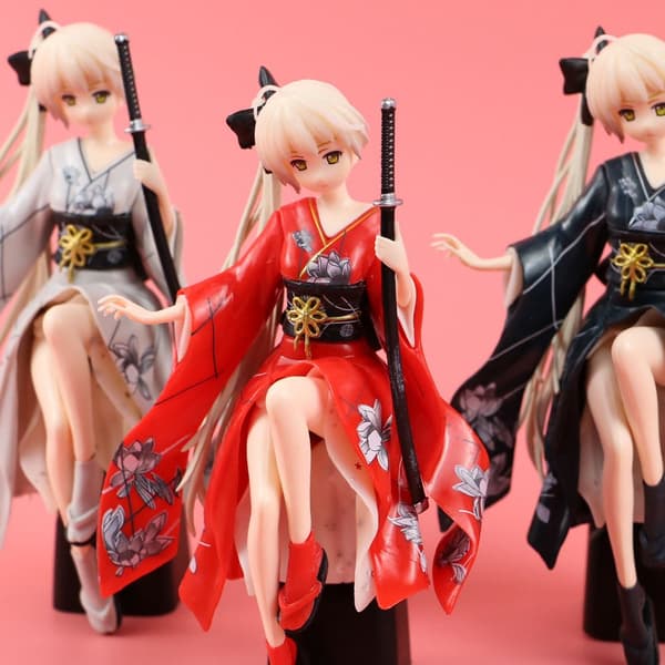 Bilprydnad Yosuga no Sora tecknad actionfigur grå
