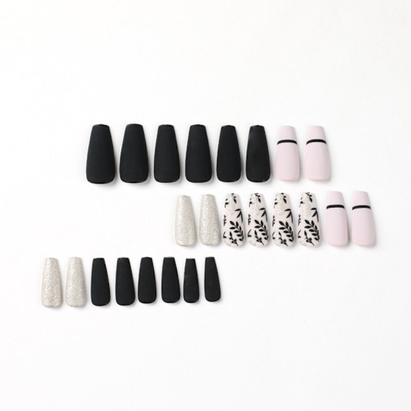 Fake Nails Ballerina huurteiset lehdet