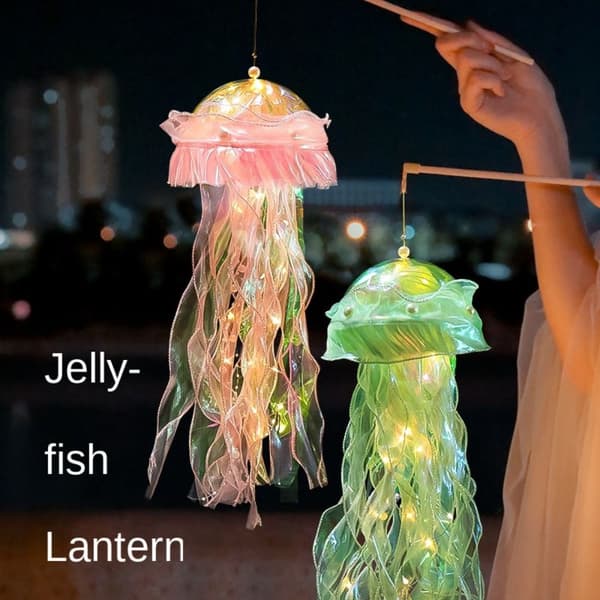 Farge Manet Lampe Manet Form Lantern GRØNN Green