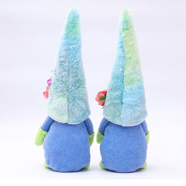 Kasvoton Gnome-pehmonukke 2 2 2