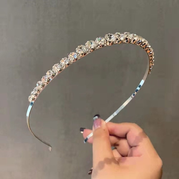Rhinestones Pannband Kristaller Krona SILVER silver