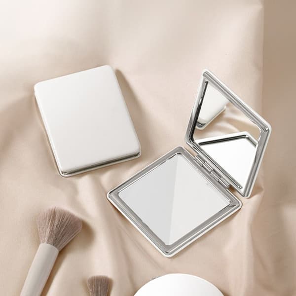 Makeup Magnifying Mirror Kosmeettinen peili Mini Mirror