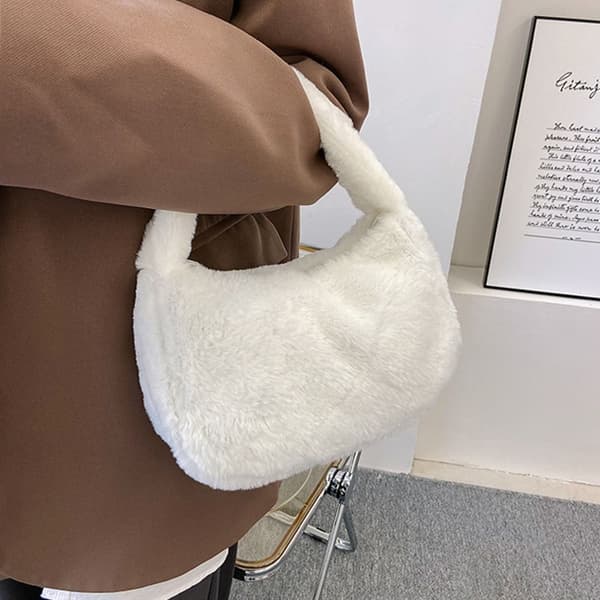 Axelväska Underarmsväska Fluffiga Väskor VIT white