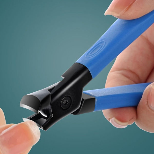 Nail Clippers Kynsisakset PUNAINEN DIAGONAL DIAGONAL red Diagonal-Diagonal