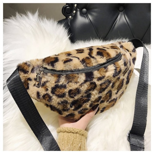 Plysch midjeväska Leopard Crossbody-väskor A A A