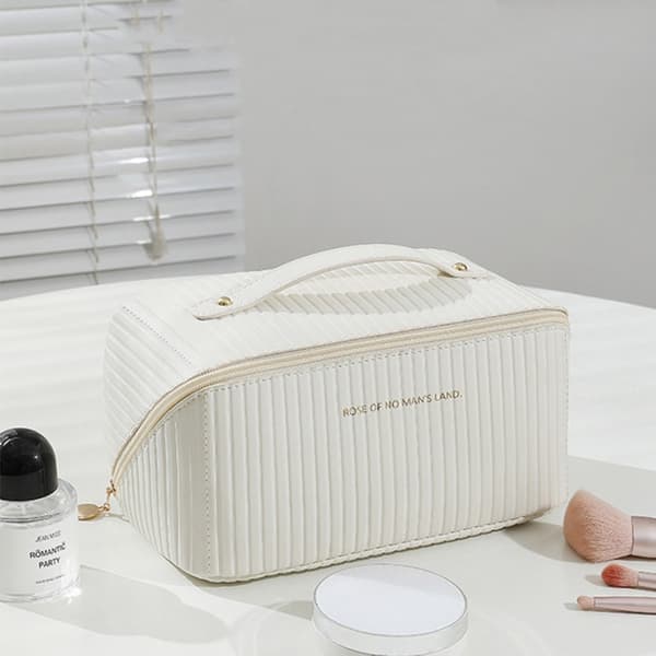 Sminkväska VIT White