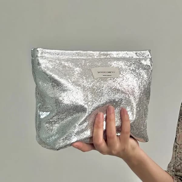 Sminkväska Kosmetikväska SILVER Silver