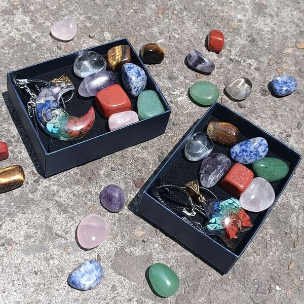 Luonnonkristalli 7 Chakra Stone 2 2 2