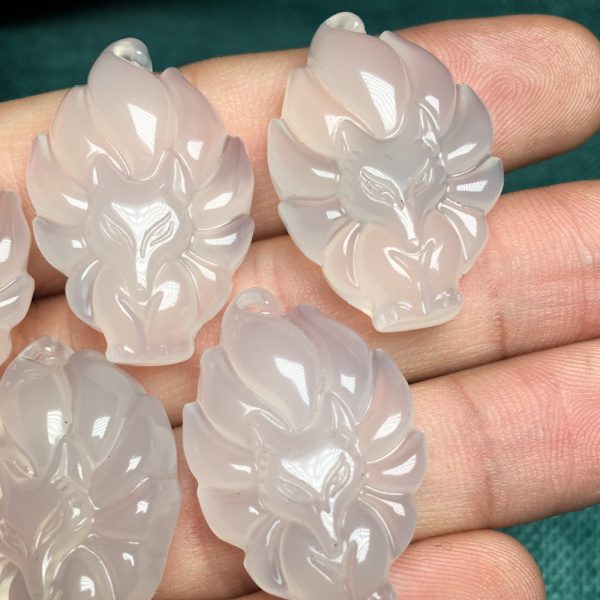 2kpl Nine Tailed Fox Pendant kaulakoru riipus PUNAINEN Red