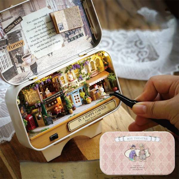 Box Theatre -nukkekodit, minikoti-nukkekoti 8 8 8