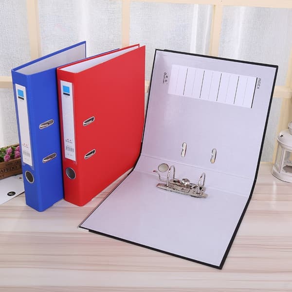 Lever Arch File A4 Kansiot PUNAINEN red