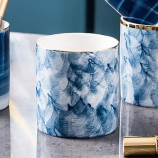 Penholder Stand Cup
