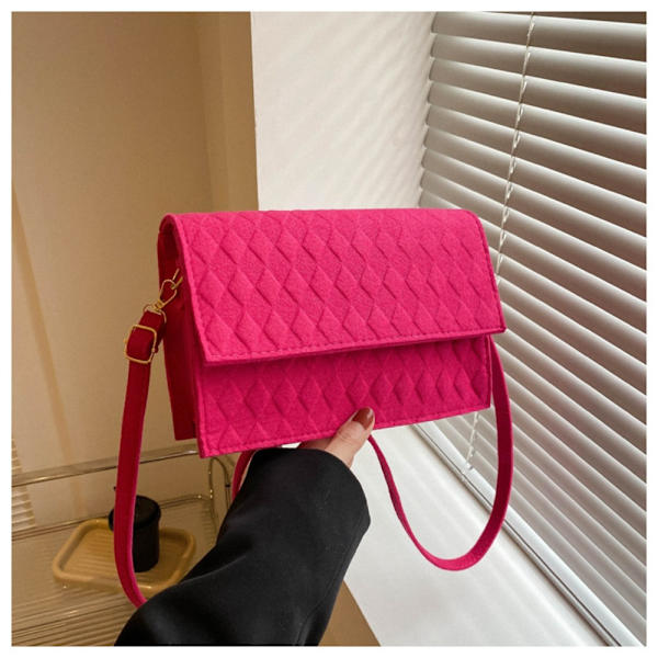 Crossbody Taske Firkantet Taske ROSE RED rose red