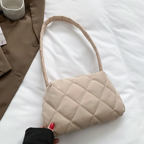 Quiltade tygväskor Handväskor KHAKI khaki