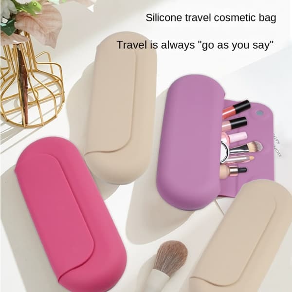 Makeup Bag Pose Kosmetisk Organizer RØD red