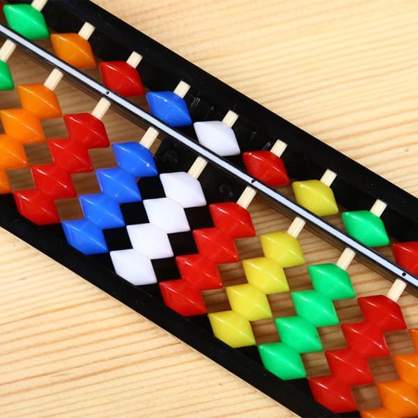 Muovinen Abacus laskentahelmilaskentateline