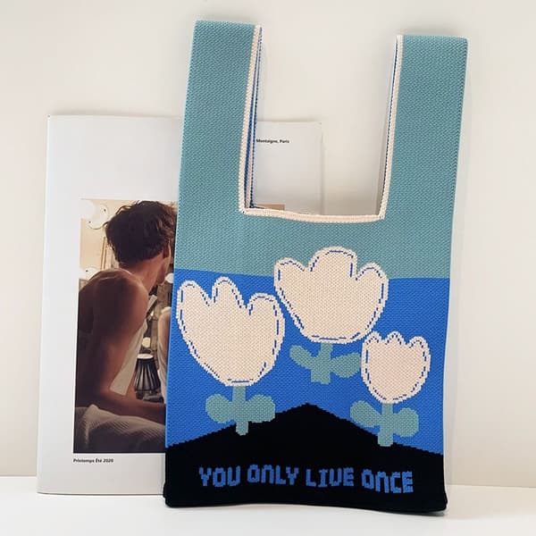 Stickad Väska Handväska VINRÖD wine red