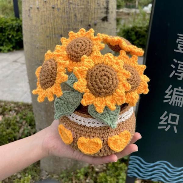 Virkkaussarja Flower Virkkaussarja SUNFLOWER B POTTED SUNFLOWER B Sunflower B potted