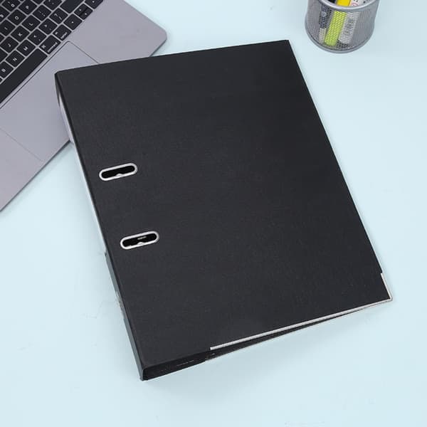 Lever Arch File A4 Kansiot PUNAINEN red