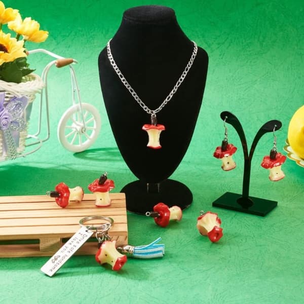20 st Apple Core Charm Resin