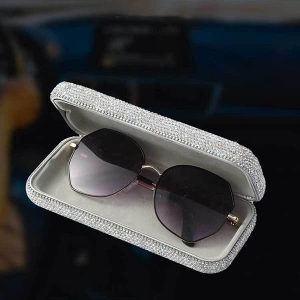 Case Case VIT white