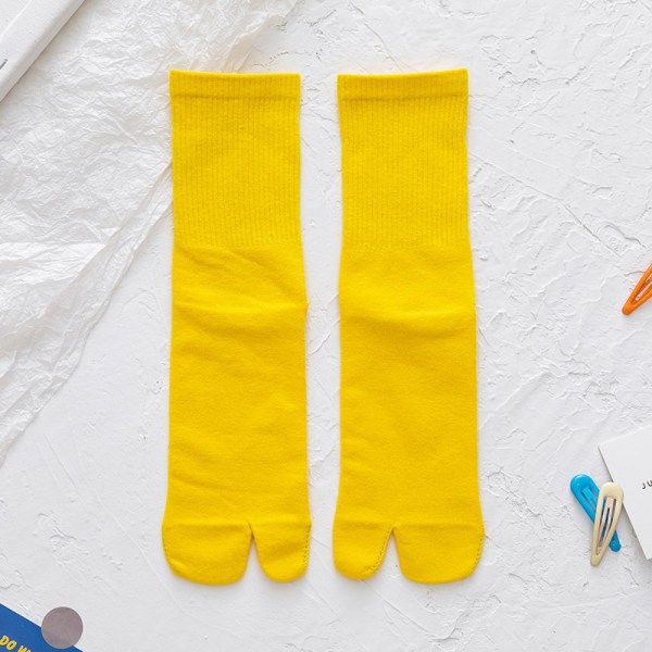 Split Toe Socks To-Toed Sokker GUL yellow