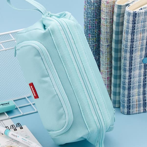 Pen Bag Penalhus SORT black