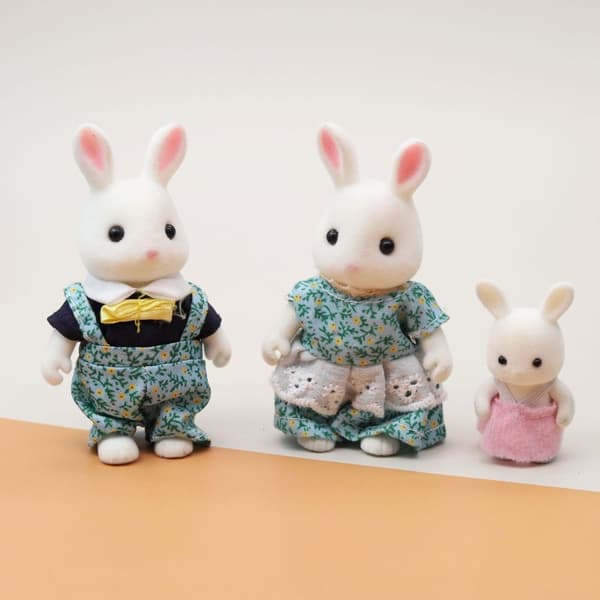 Metsäeläinperheen nukke Sarjakuva Rabbit Bear Rabbit Rabbit rabbit