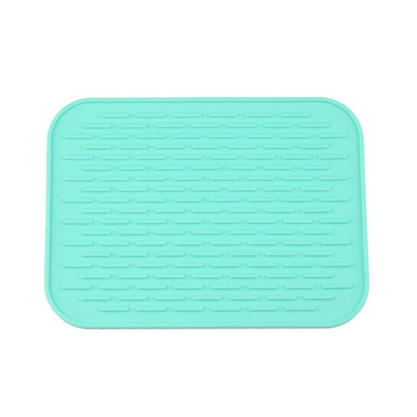 Varmebestandig måttebord Dækkeserviet LYS GRØN light green